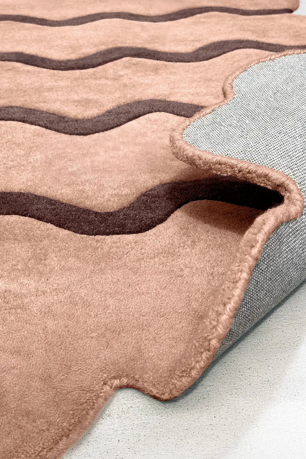 Contemporary Wave Pattern Tan & Brown Rug