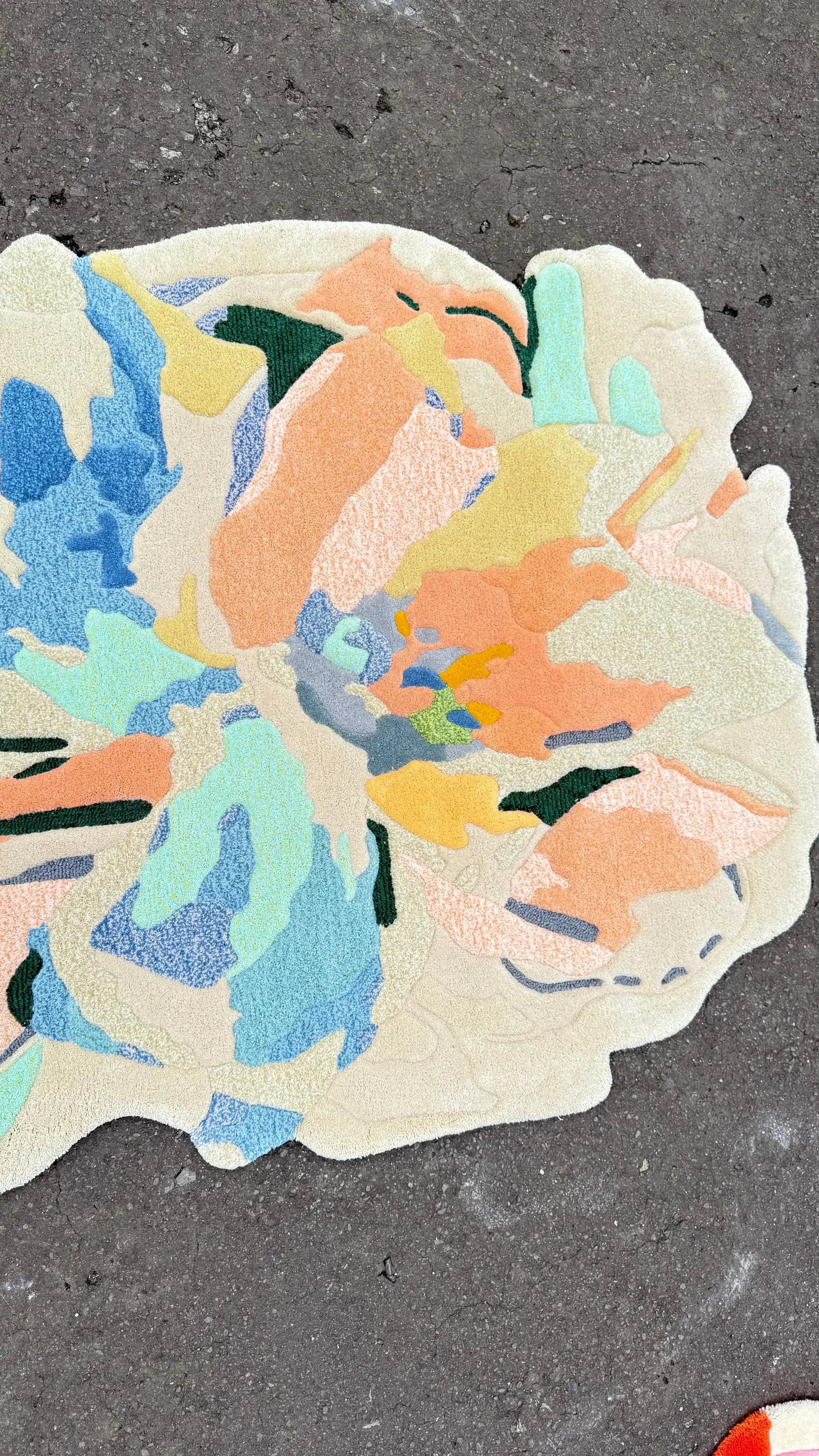 Floral Impression Artistic Contemporary Area Rug