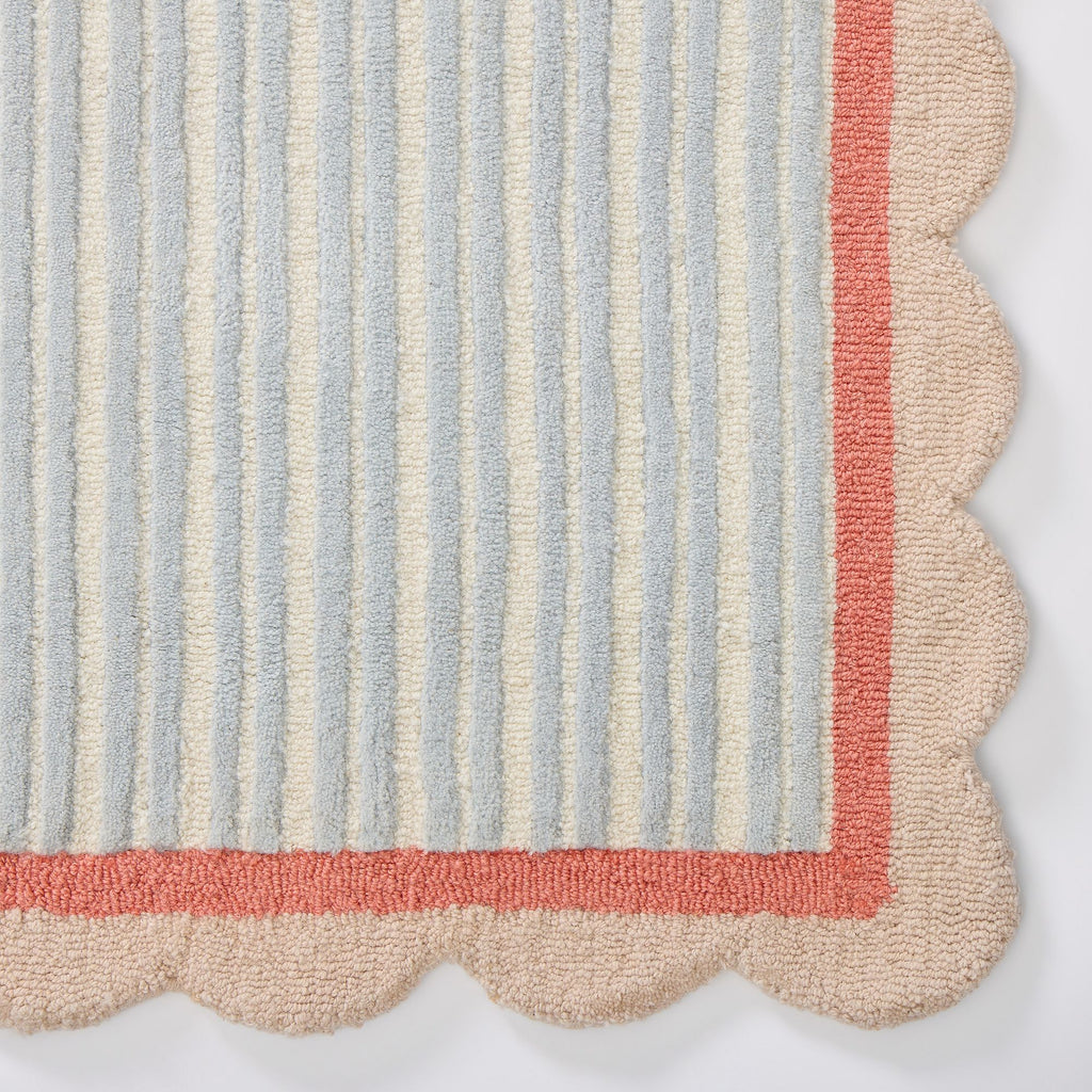 Seabreeze Scalloped Wool Rug