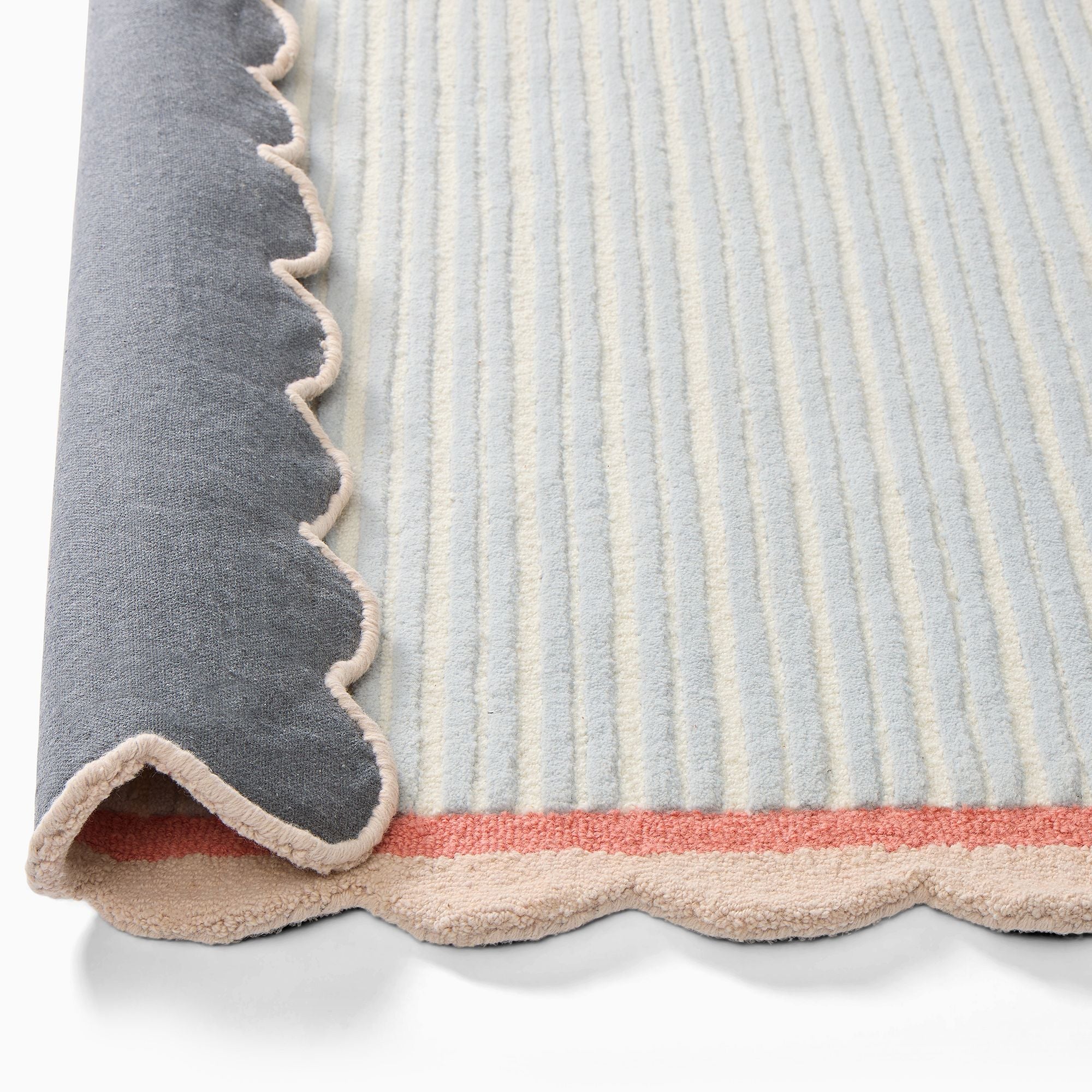 Seabreeze Scalloped Wool Rug