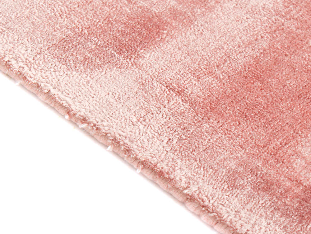 Textured Dusty Mauve Pink Abrash Wash Viscose Carpet