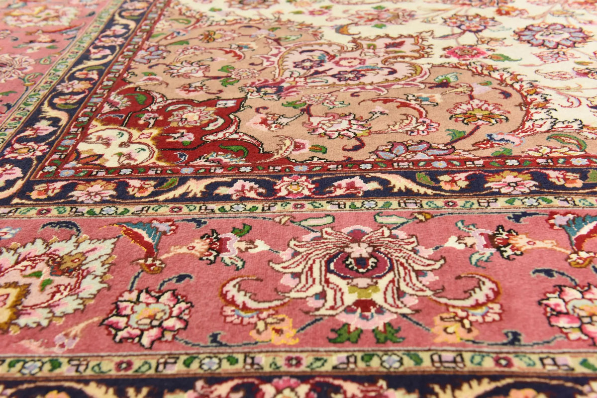 Imperial Kashan Palace Medallion Wool Masterpiece Rug