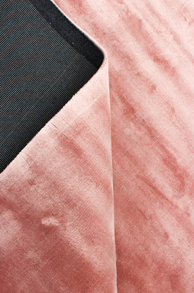 Textured Dusty Mauve Pink Abrash Wash Viscose Carpet