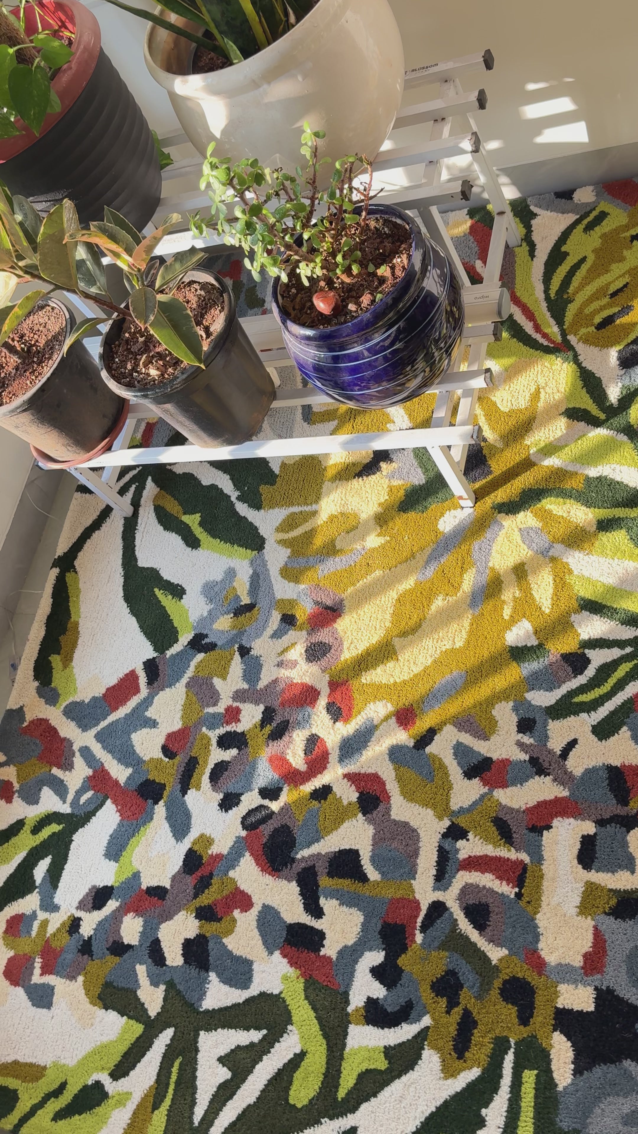 Hand Tufted Floral Wool Rug