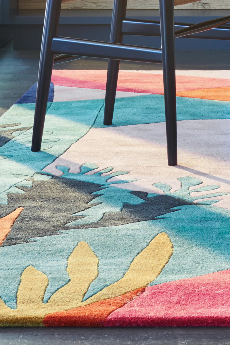 Premium Tropical Expression Rug