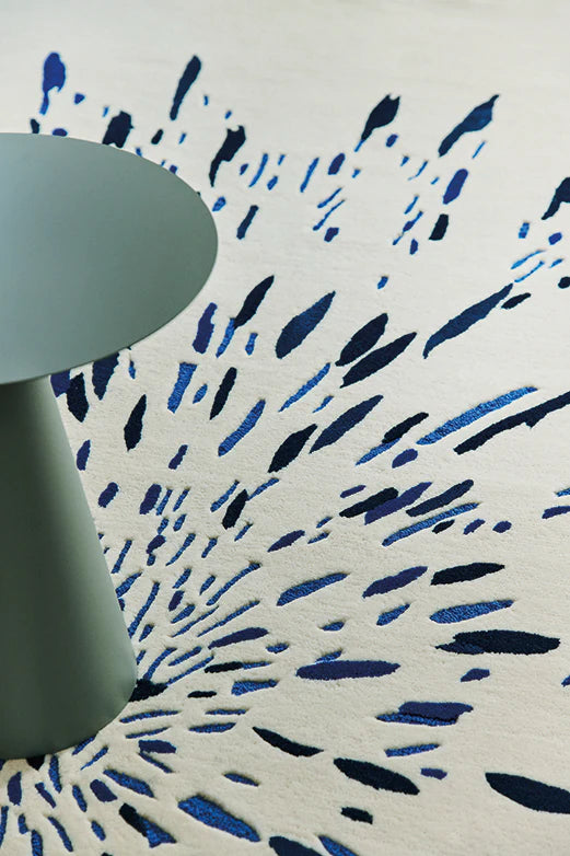 Dynamic Splash Pattern Wool Rug