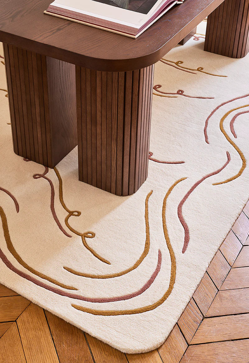 Luxury Freehand Line Carpet