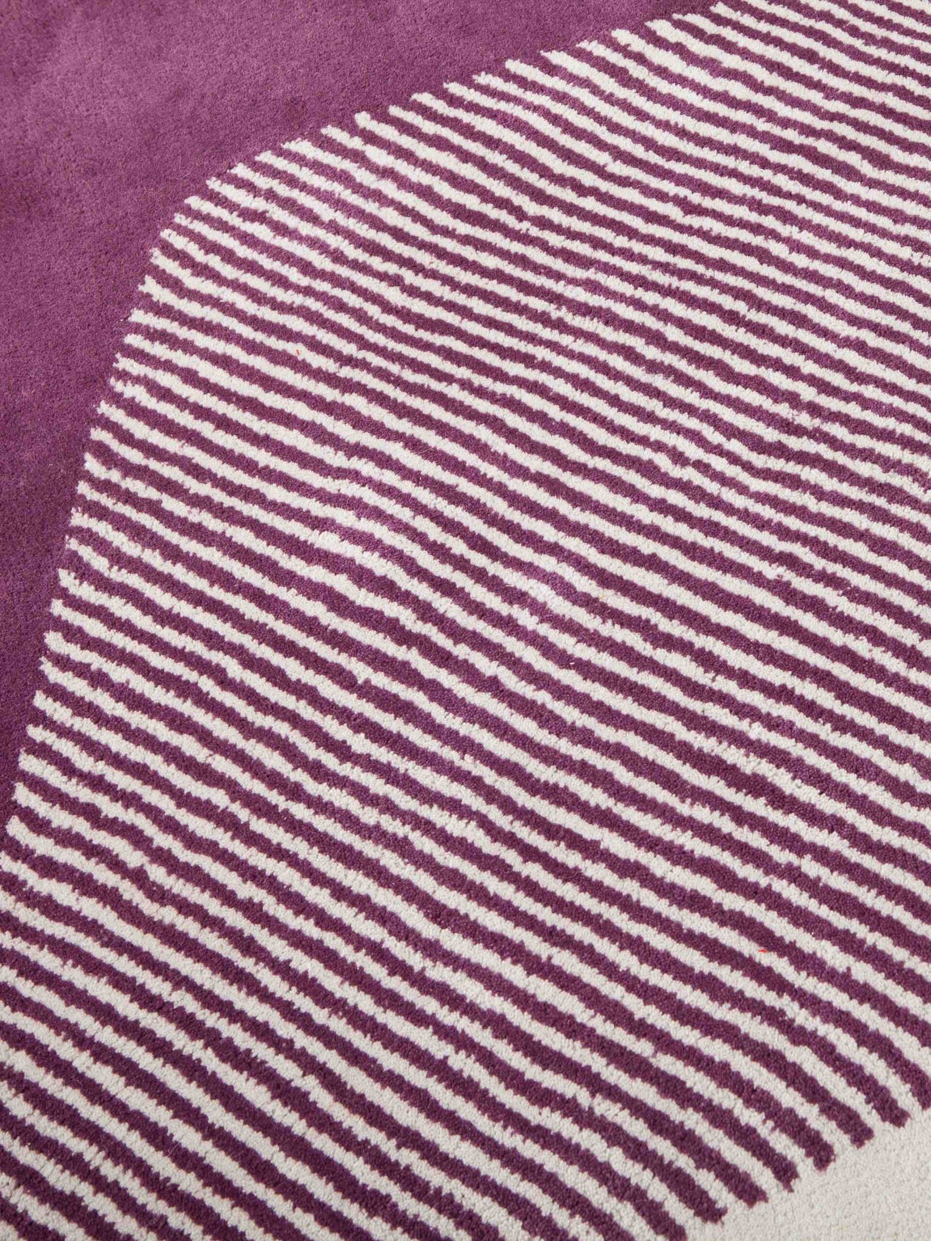 Plum & Ivory Hand-Tufted Wool Art Rug